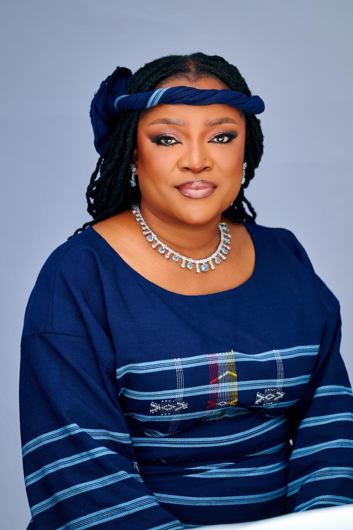Official portrait of Anna Philemon Dara.